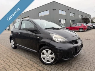 Toyota Aygo 1.0 BENZINE | 3 DEURS | LAGE KM | ONDERHOUDSBOEK