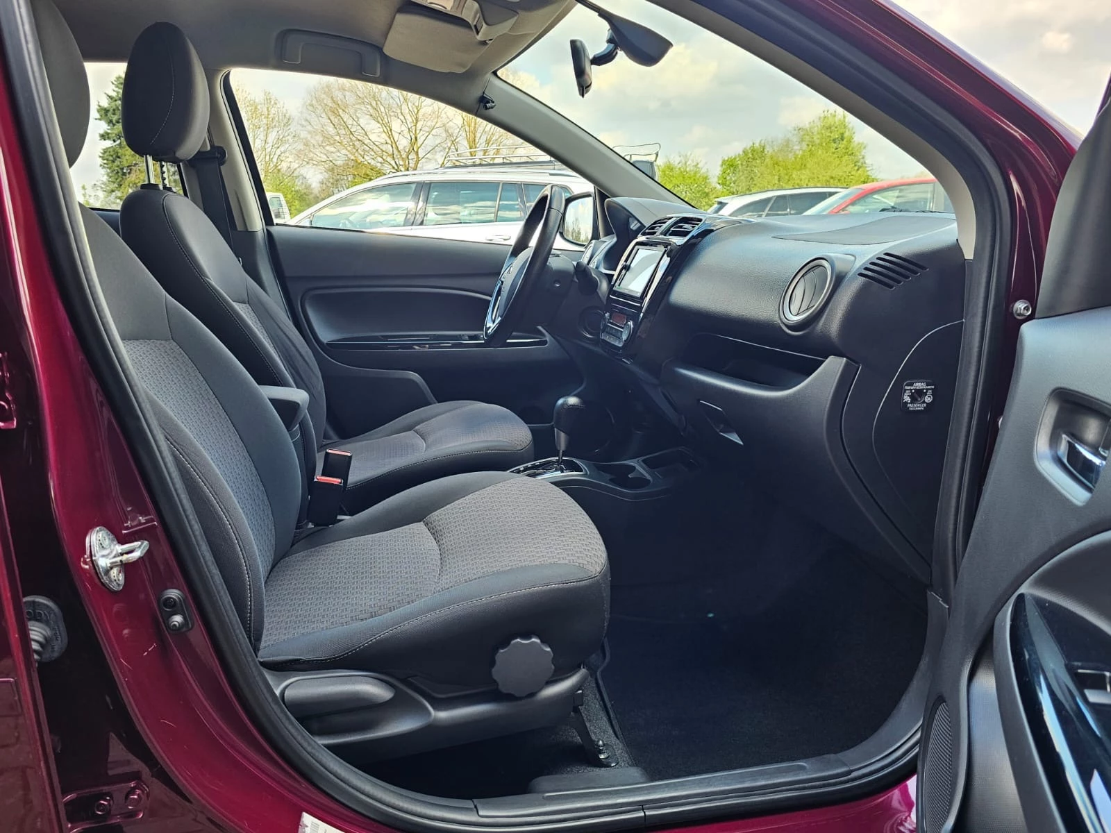 Hoofdafbeelding Mitsubishi Space Star