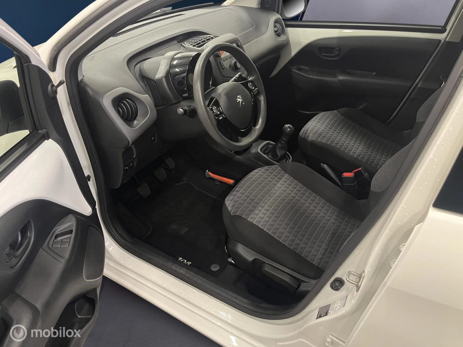 Hoofdafbeelding Peugeot 108