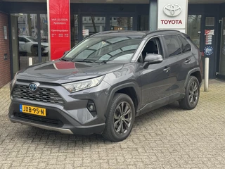 Toyota RAV4 2.5 HYBRID AWD STYLE TREKHAAK 1650KG TREKGEW BLIND SPOT STOEL/STUURVERWARMING APPLE/ANDROID AD-CRUISE DIGITALE-SPIEGEL CAMERA EL-SPIEGELS EL-ACHTERKLEP KEYLESS