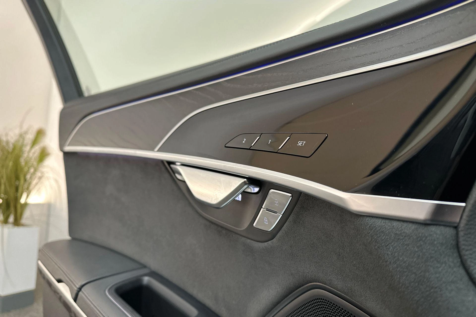 Hoofdafbeelding Audi A8