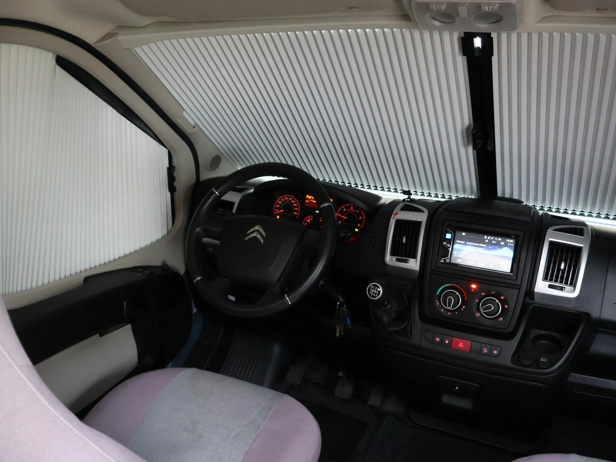 Hoofdafbeelding Pössl Summit 640