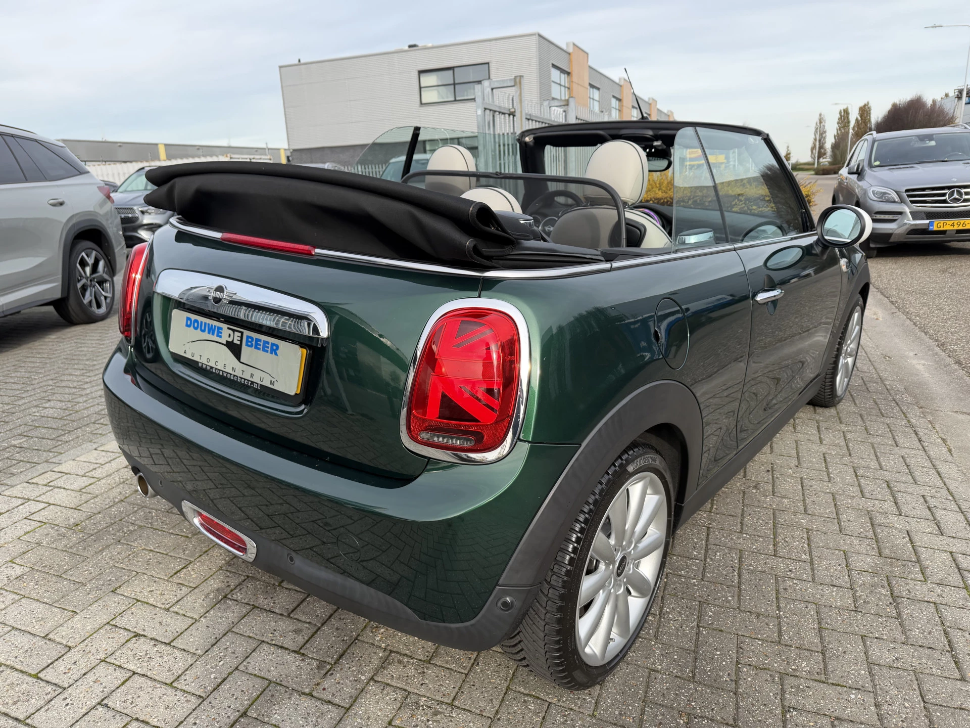 Hoofdafbeelding MINI Cooper Cabrio