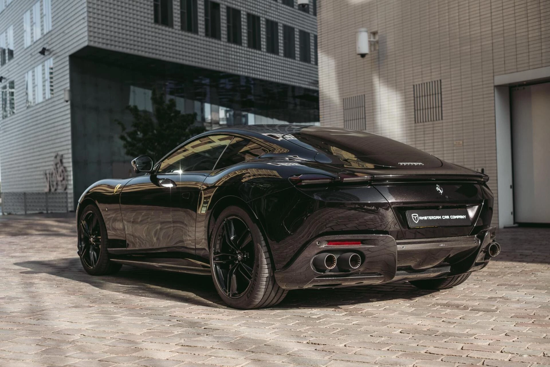 Hoofdafbeelding Ferrari Roma