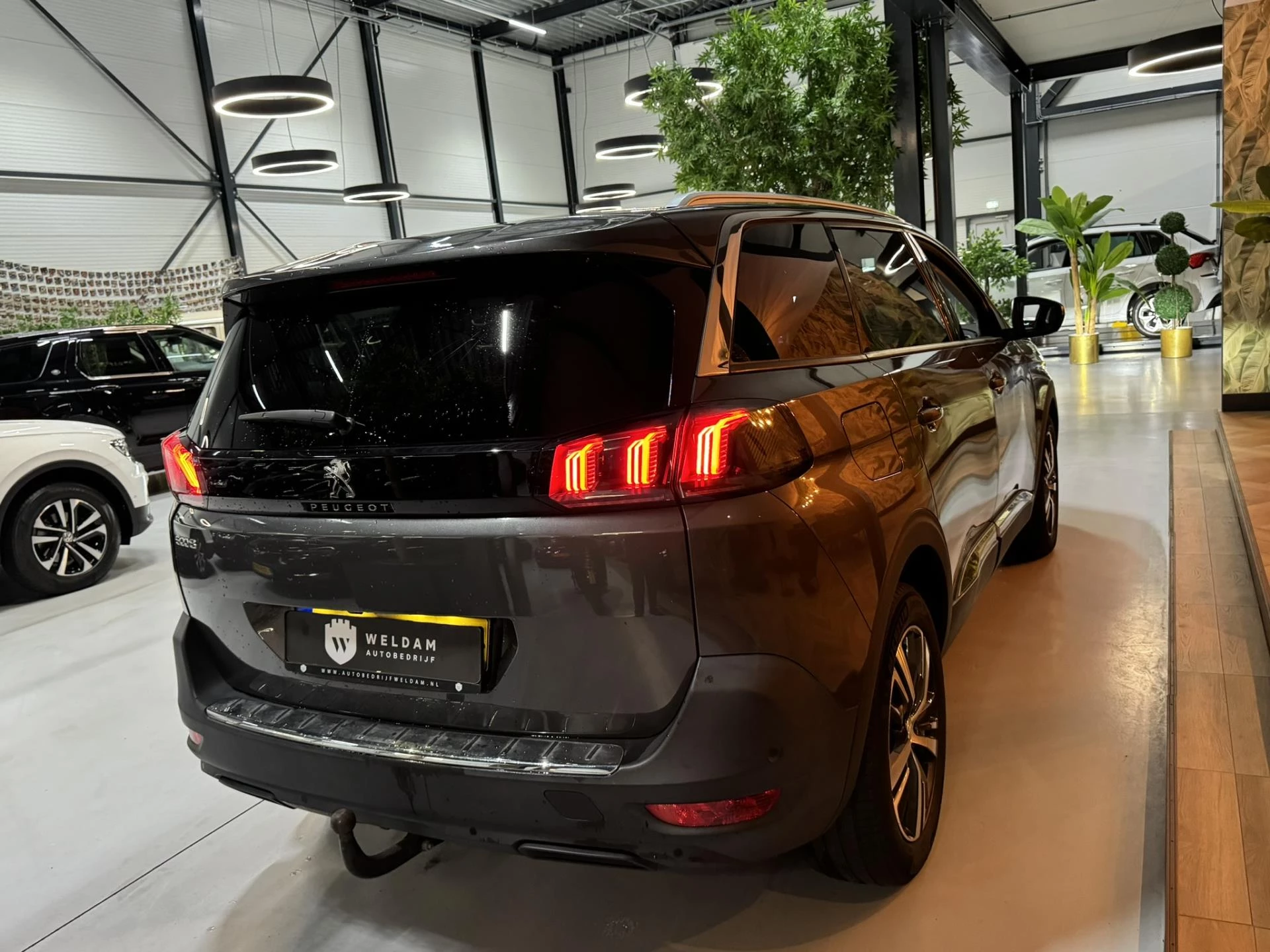 Hoofdafbeelding Peugeot 5008