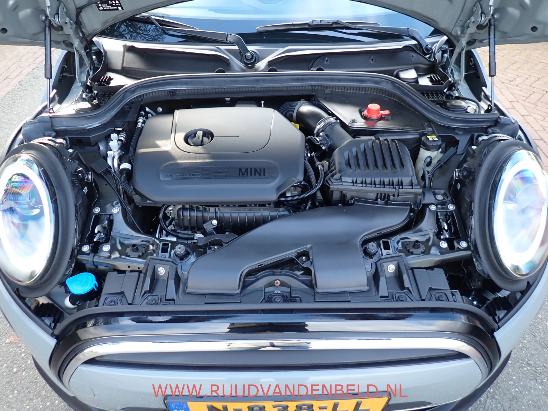 Hoofdafbeelding MINI One