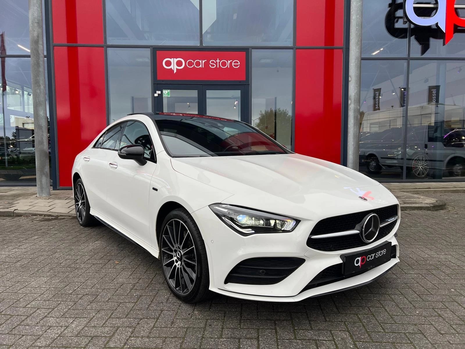 Hoofdafbeelding Mercedes-Benz CLA