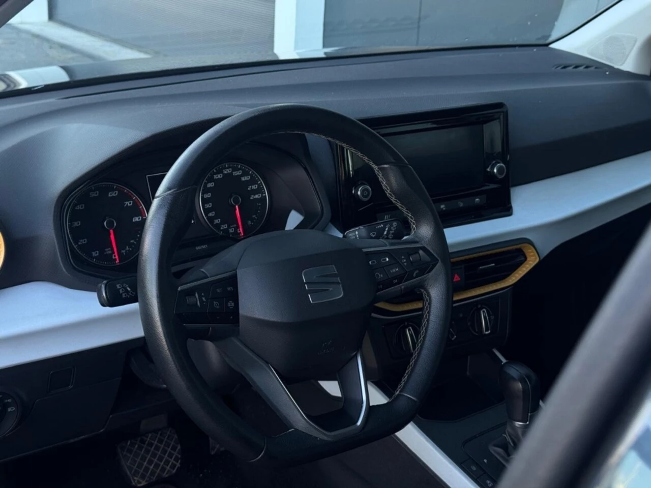 Hoofdafbeelding SEAT Arona