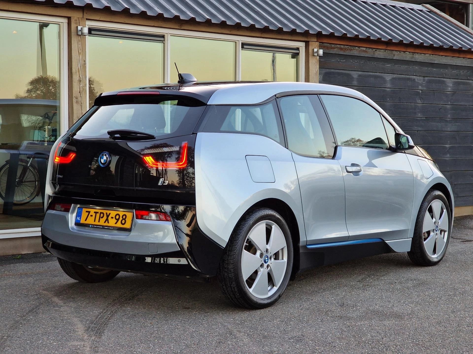 Hoofdafbeelding BMW i3