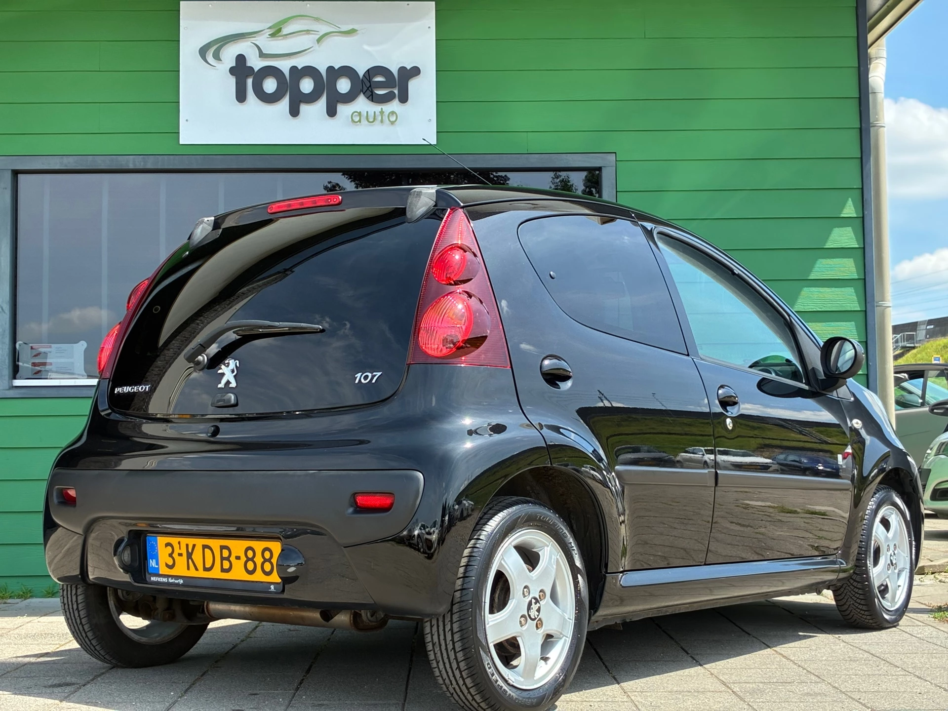 Hoofdafbeelding Peugeot 107