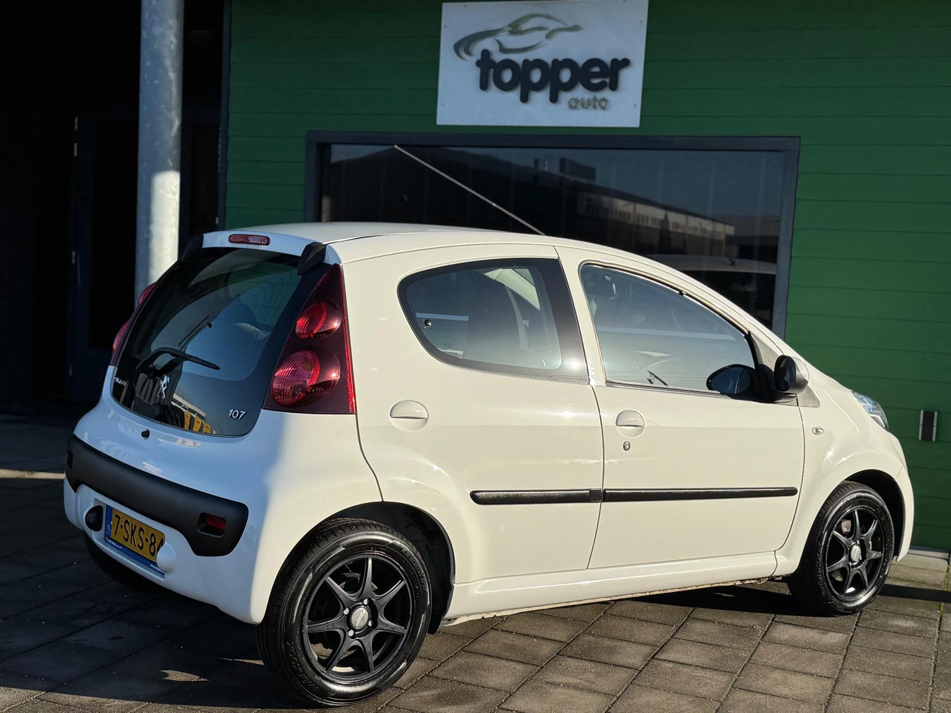 Hoofdafbeelding Peugeot 107