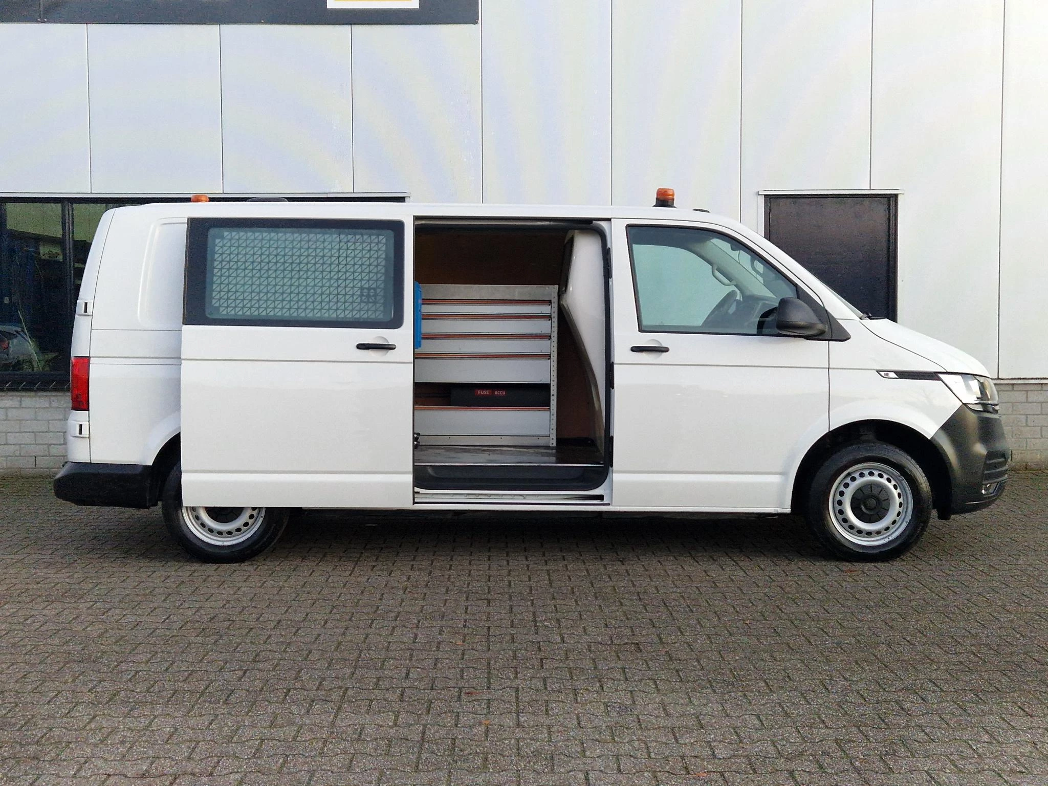 Hoofdafbeelding Volkswagen Transporter