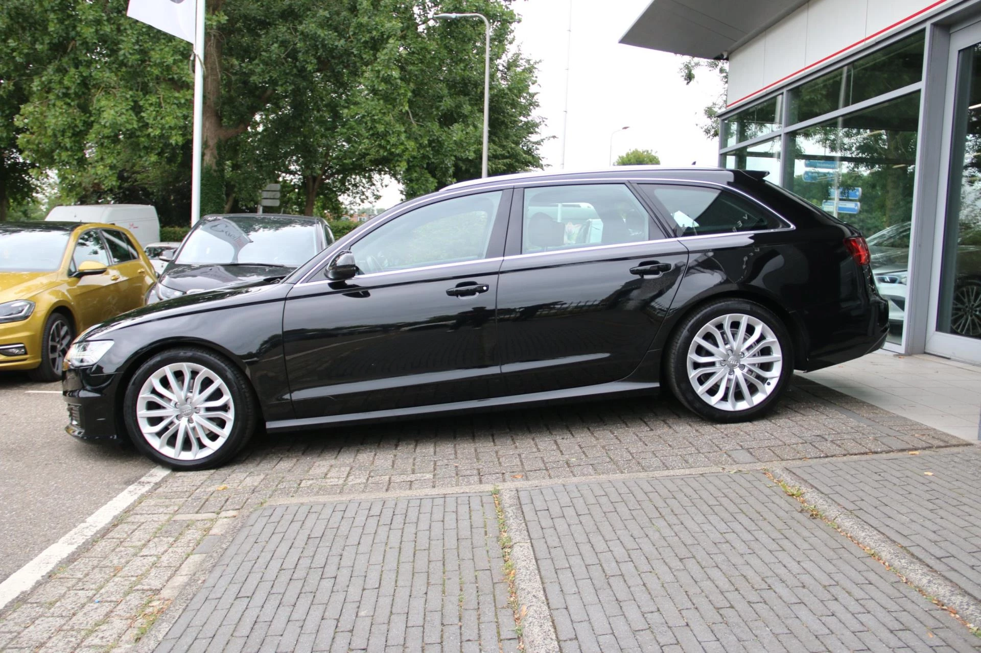 Hoofdafbeelding Audi A6