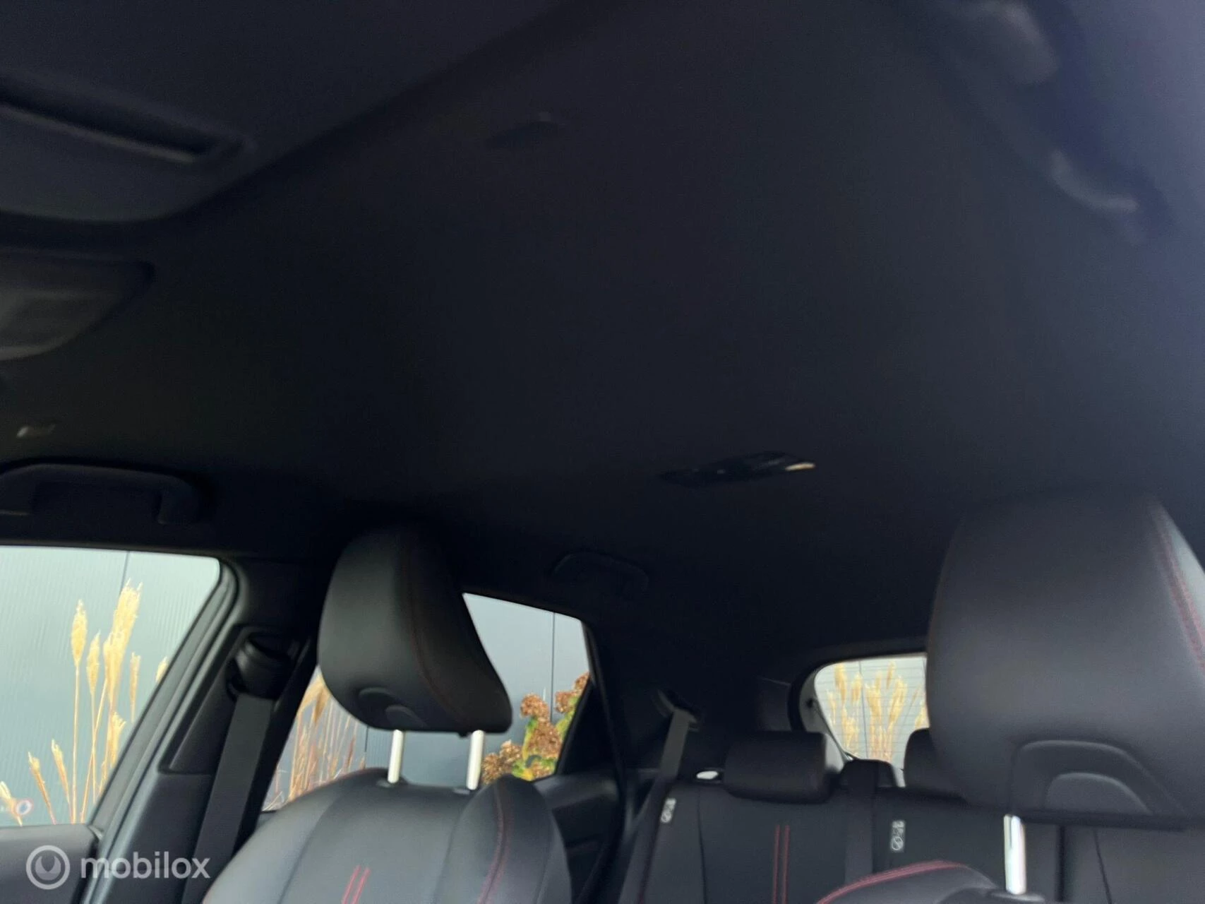 Hoofdafbeelding Lexus LBX