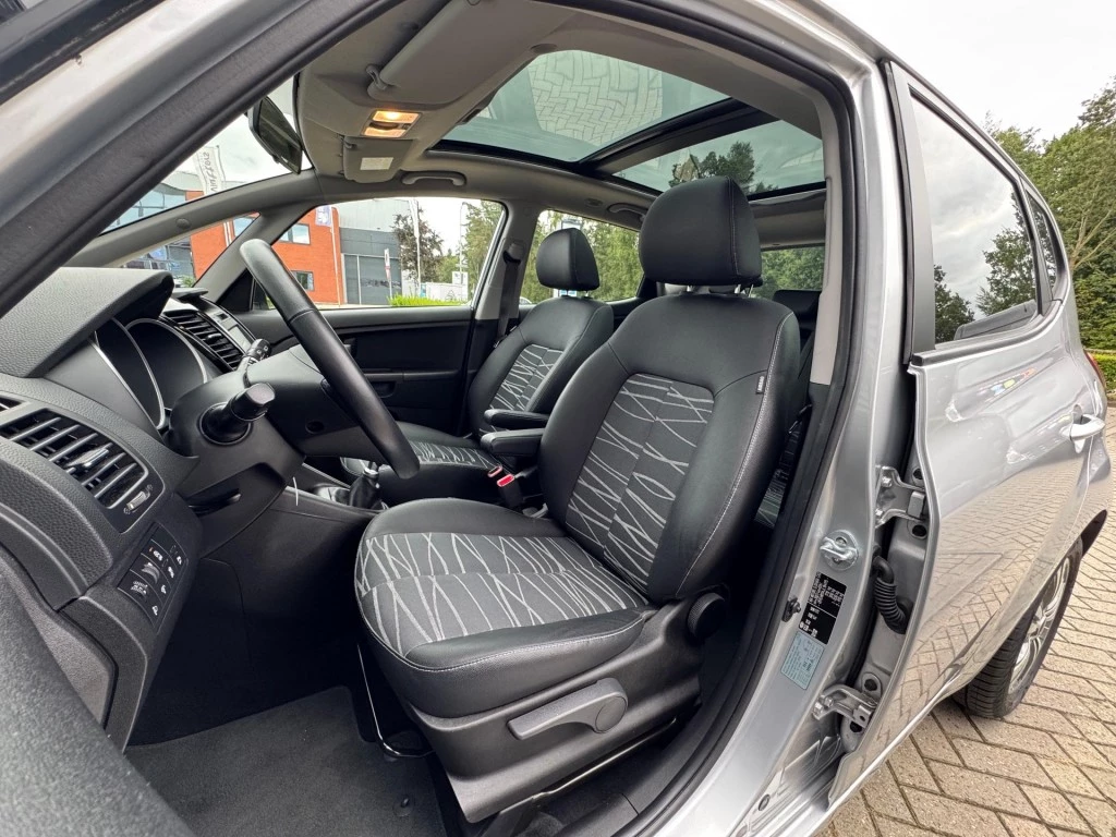 Hoofdafbeelding Kia Venga