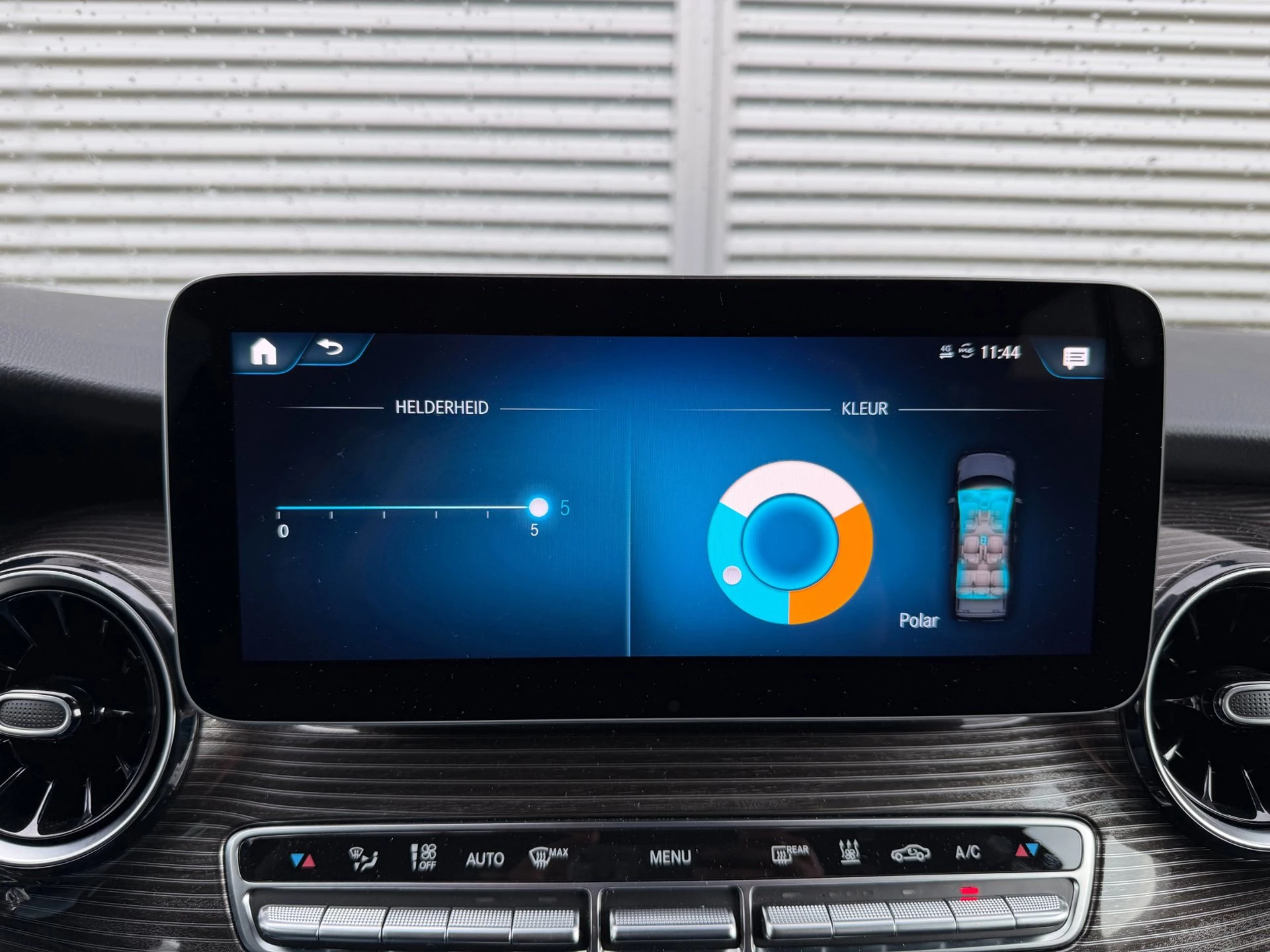 Hoofdafbeelding Mercedes-Benz EQV