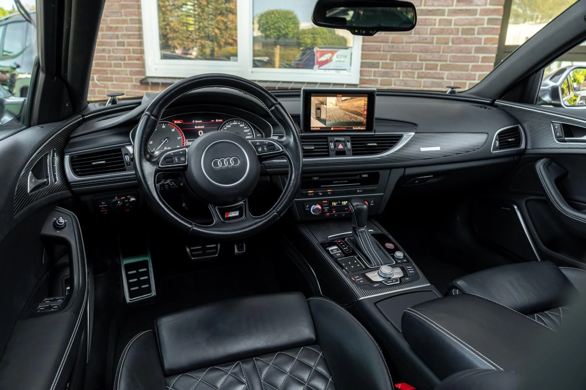 Hoofdafbeelding Audi S6