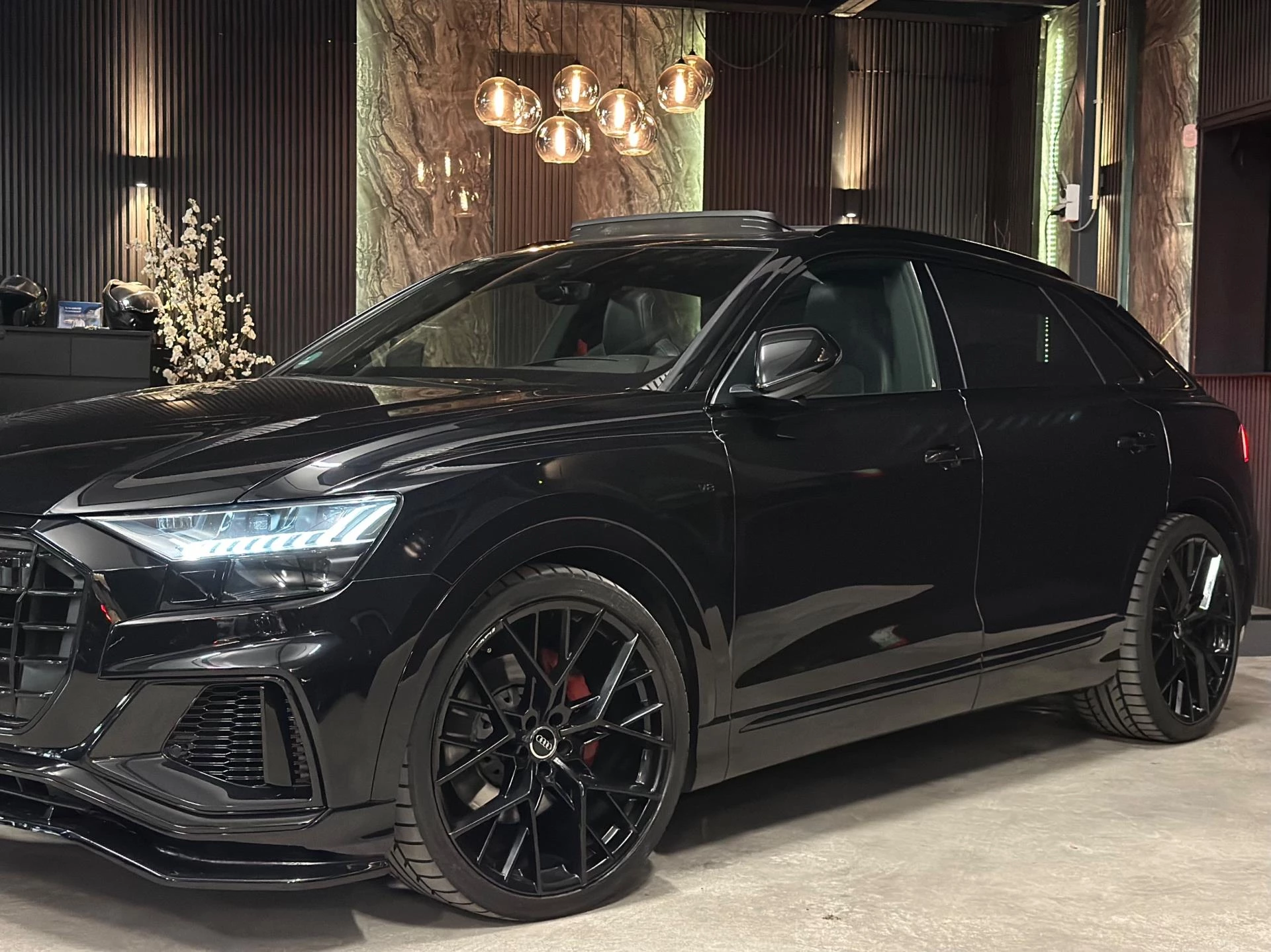 Hoofdafbeelding Audi Q8