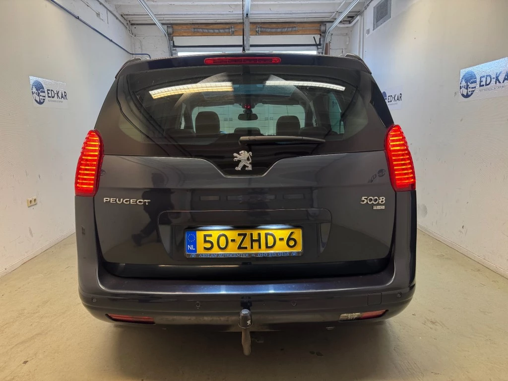 Hoofdafbeelding Peugeot 5008