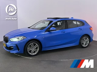 BMW 1 Serie 118i M Sport Dealer O.H Misanoblauw | Panodak | Keyless | Trekhaak Afn | Camera | Apple Carplay | Sfeerverlichting | Sportstoelen Verwarmd | Navi Pro |