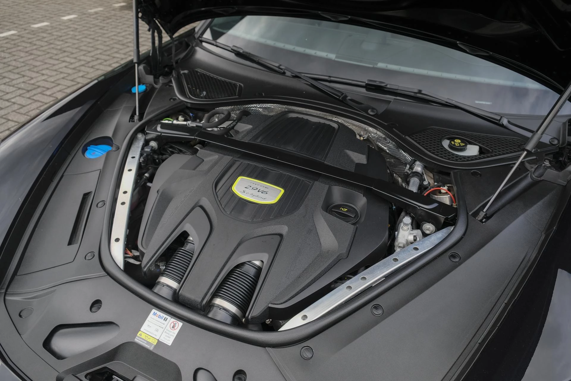 Hoofdafbeelding Porsche Panamera