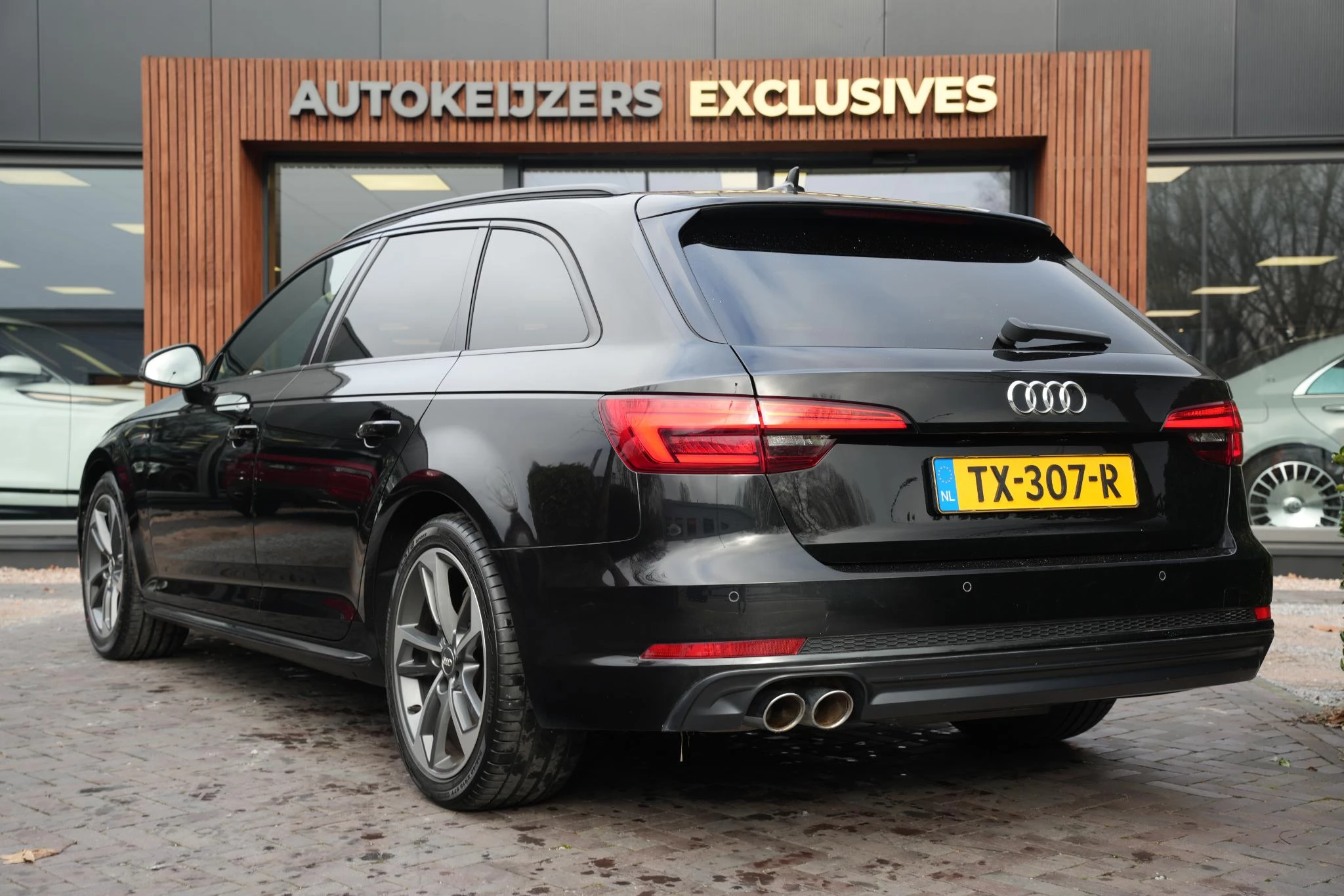 Hoofdafbeelding Audi A4