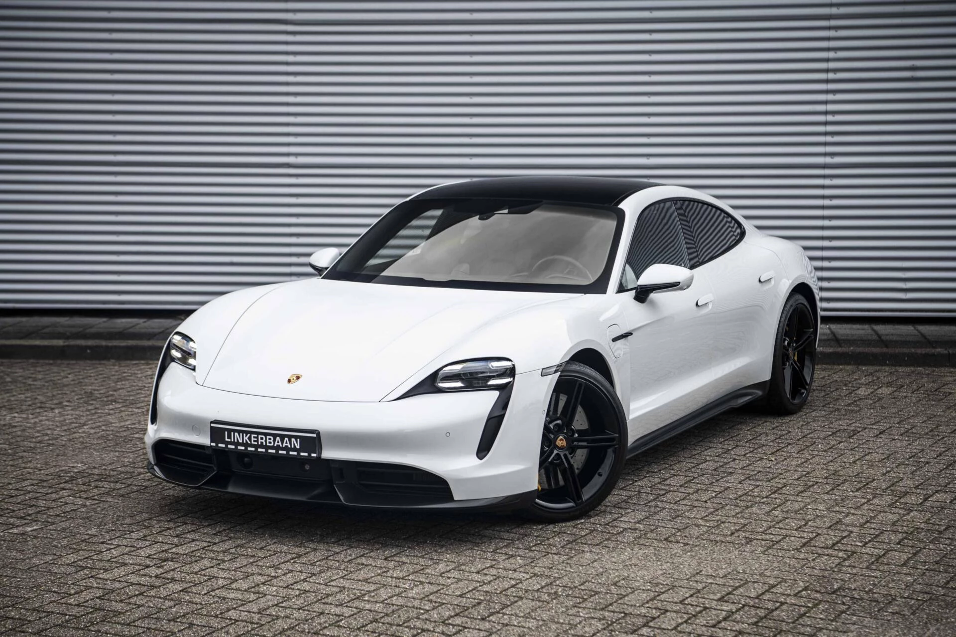 Hoofdafbeelding Porsche Taycan