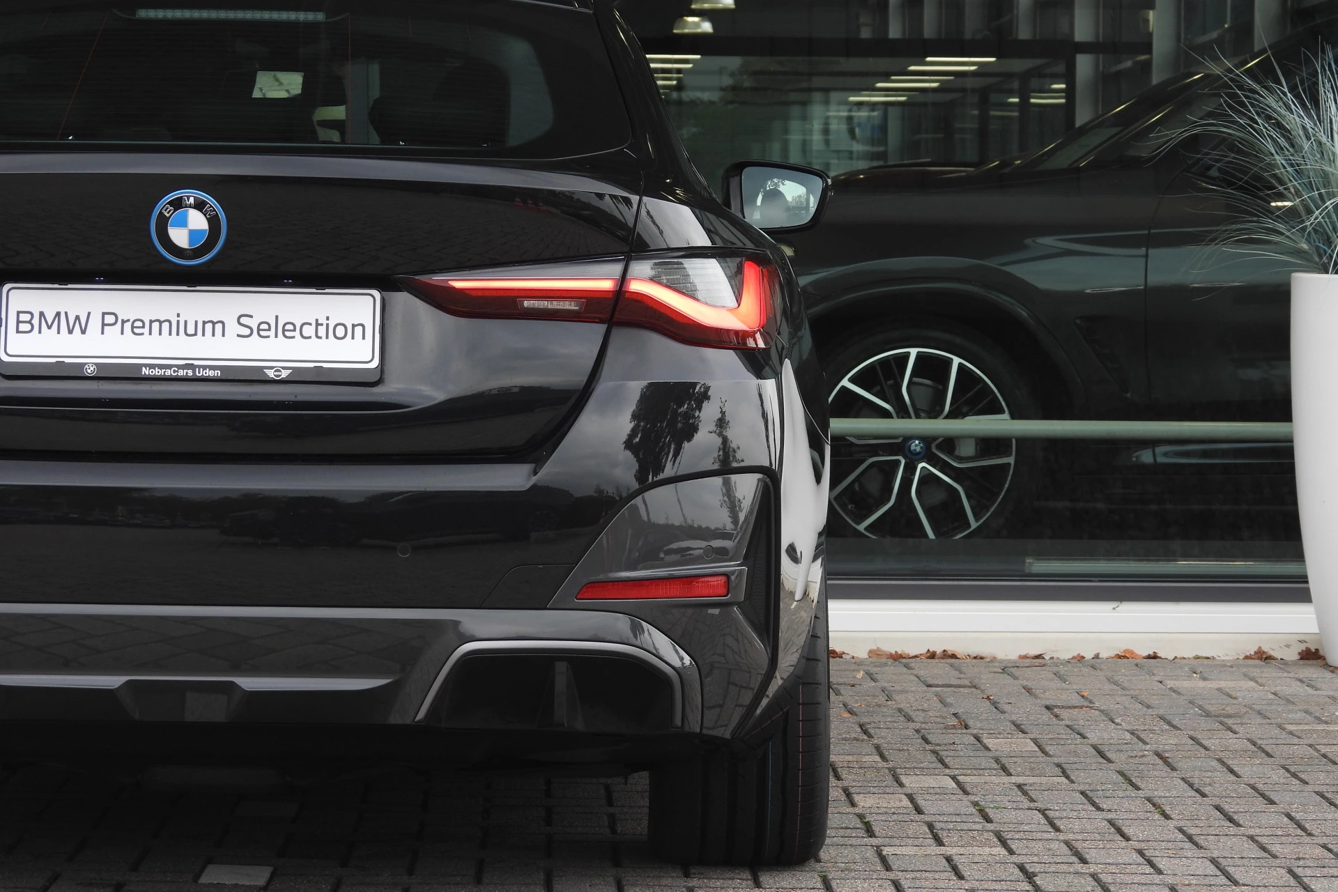 Hoofdafbeelding BMW i4