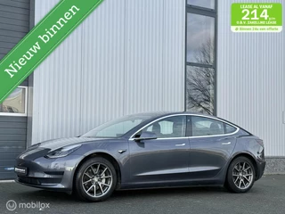 Hoofdafbeelding Tesla Model 3 Tesla Model 3 Standard Range - LFP accu - Trekhaak - SOH