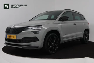 Hoofdafbeelding Škoda Karoq Skoda Karoq 1.5 TSI ACT Sportline Business (PANORAMADAK, DIGITALE COCKPIT, ACHTERUITRIJCAMERA, STOELVERWARMING, CRUISE ADAPTIEF)