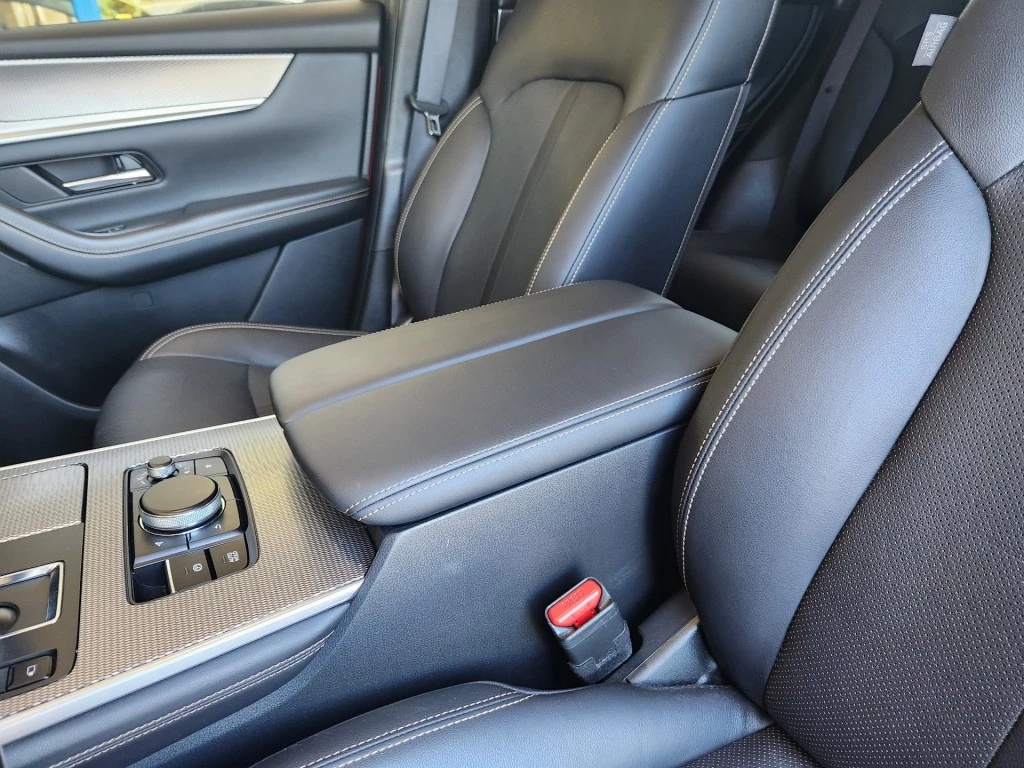 Hoofdafbeelding Mazda CX-60