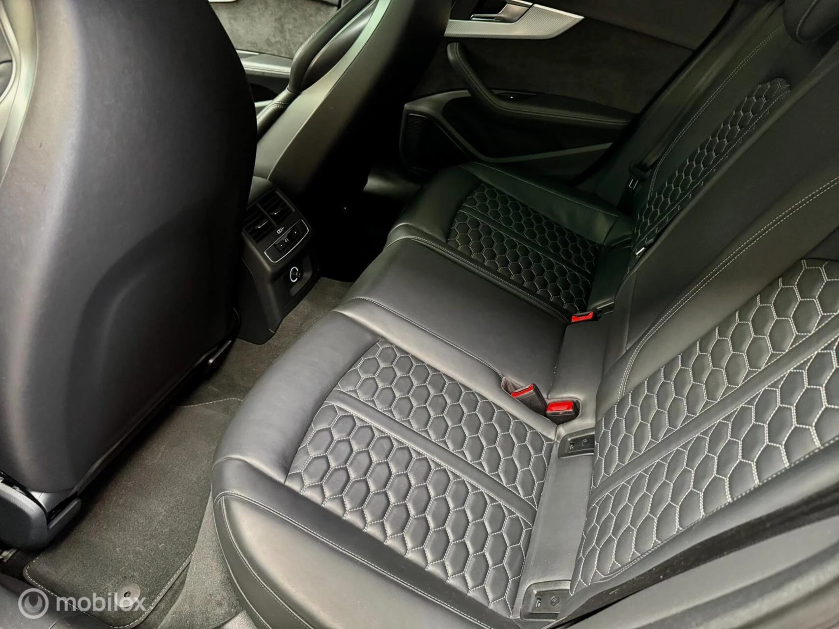 Hoofdafbeelding Audi RS4