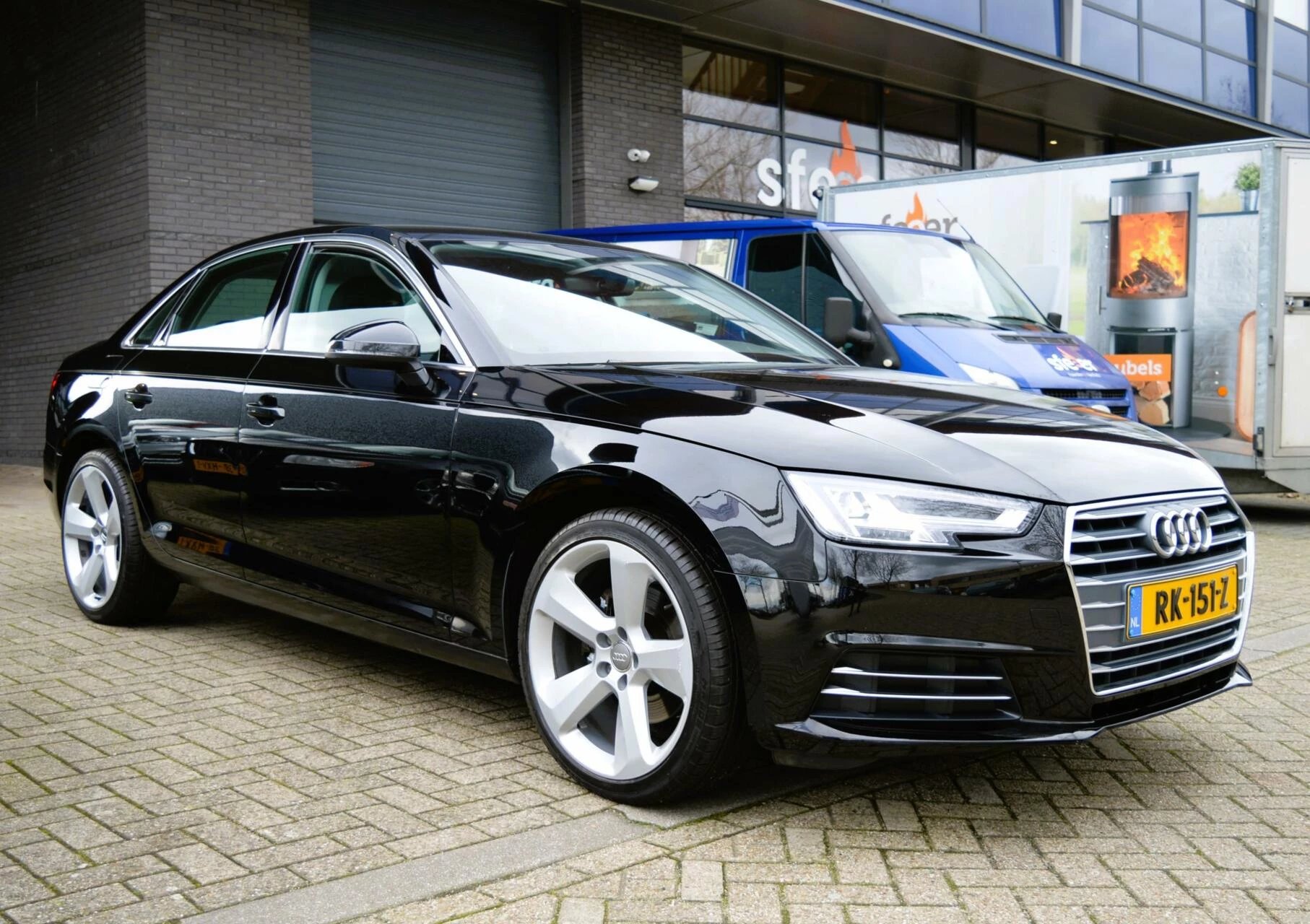 Hoofdafbeelding Audi A4