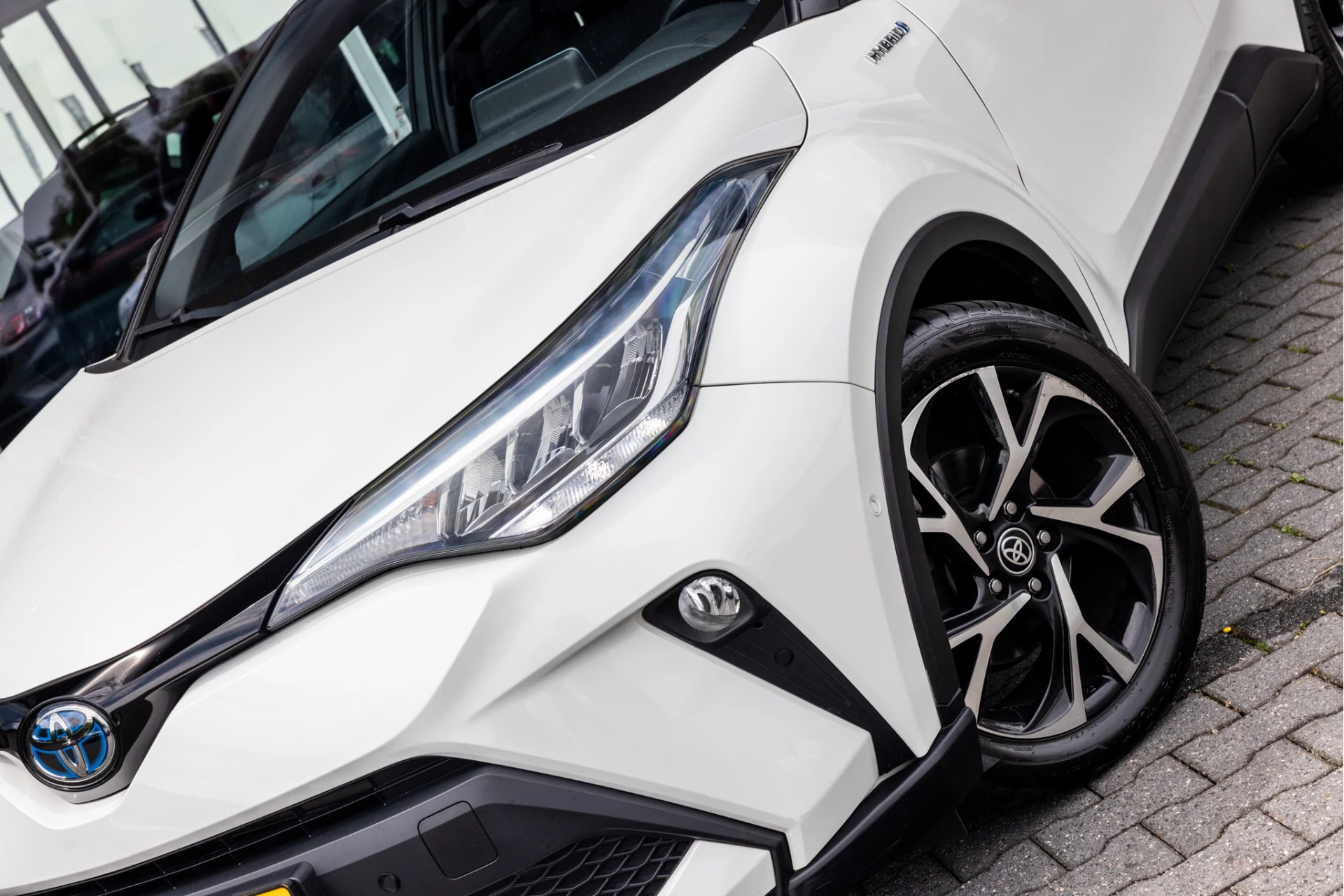 Hoofdafbeelding Toyota C-HR