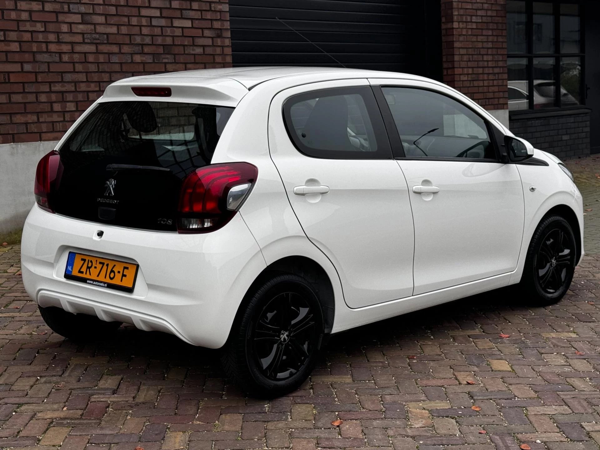 Hoofdafbeelding Peugeot 108