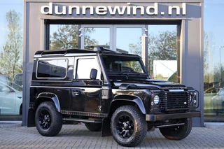 Land Rover Defender 90 XS *38945KM*AIRCO*LEDER*DEALERONDERHOUDEN*SANTORINI BLACK*
