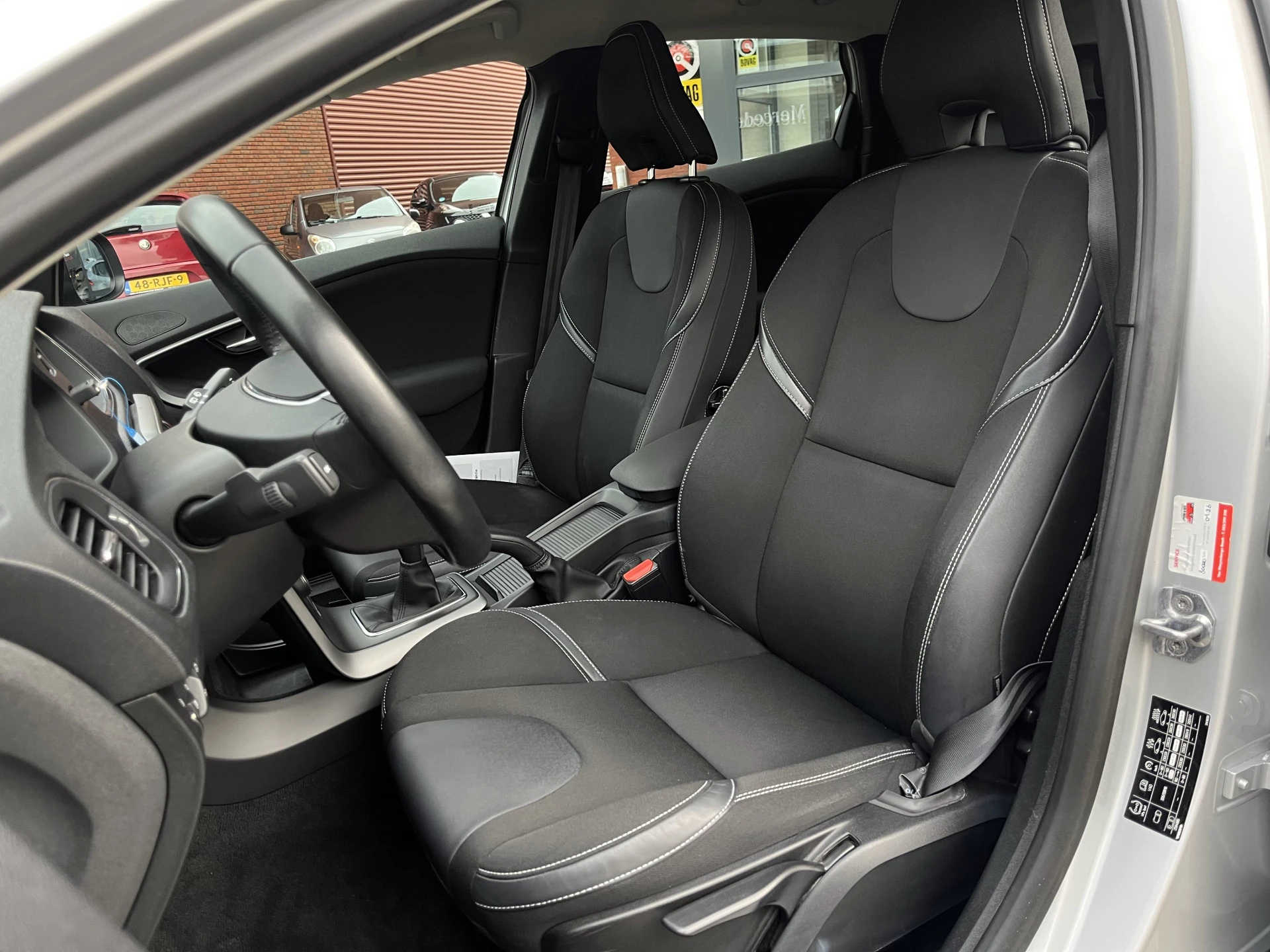 Hoofdafbeelding Volvo V40