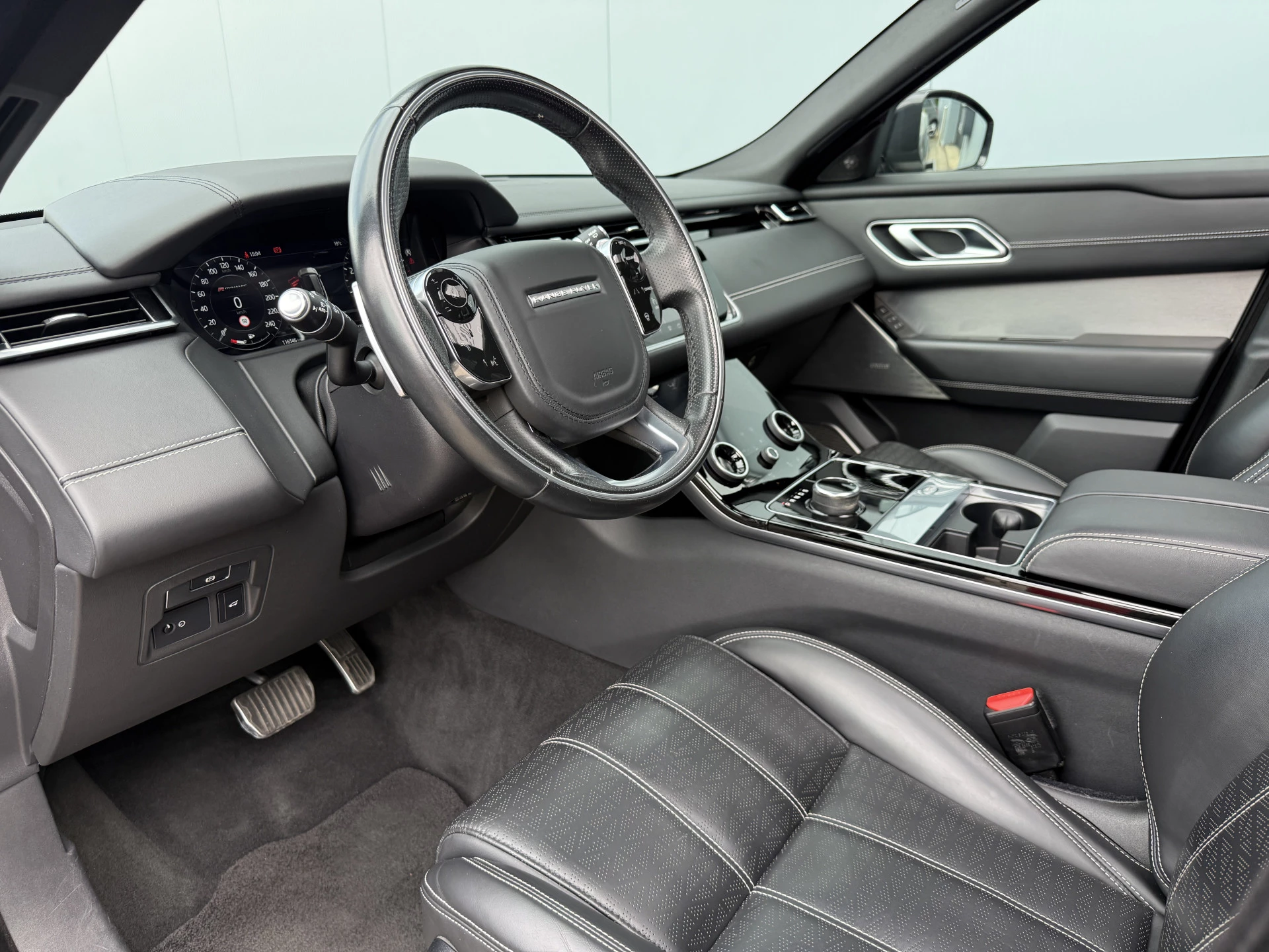Hoofdafbeelding Land Rover Range Rover Velar