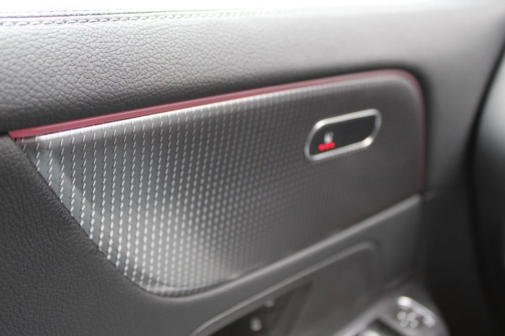 Hoofdafbeelding Mercedes-Benz EQA