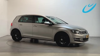Volkswagen Golf 1.0 TSI 116pk DSG Connected Series Navigatie Camera DAB+