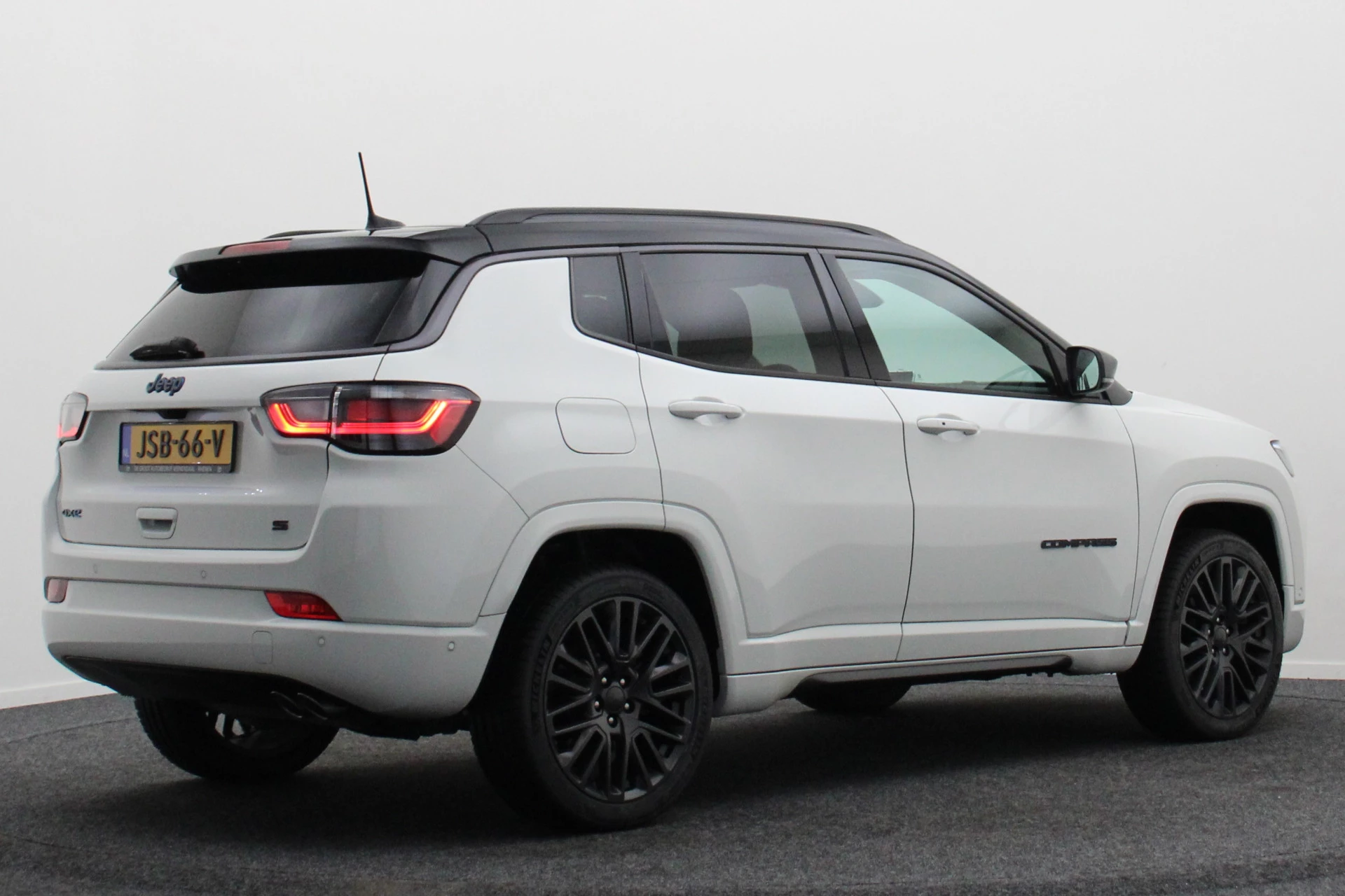 Hoofdafbeelding Jeep Compass