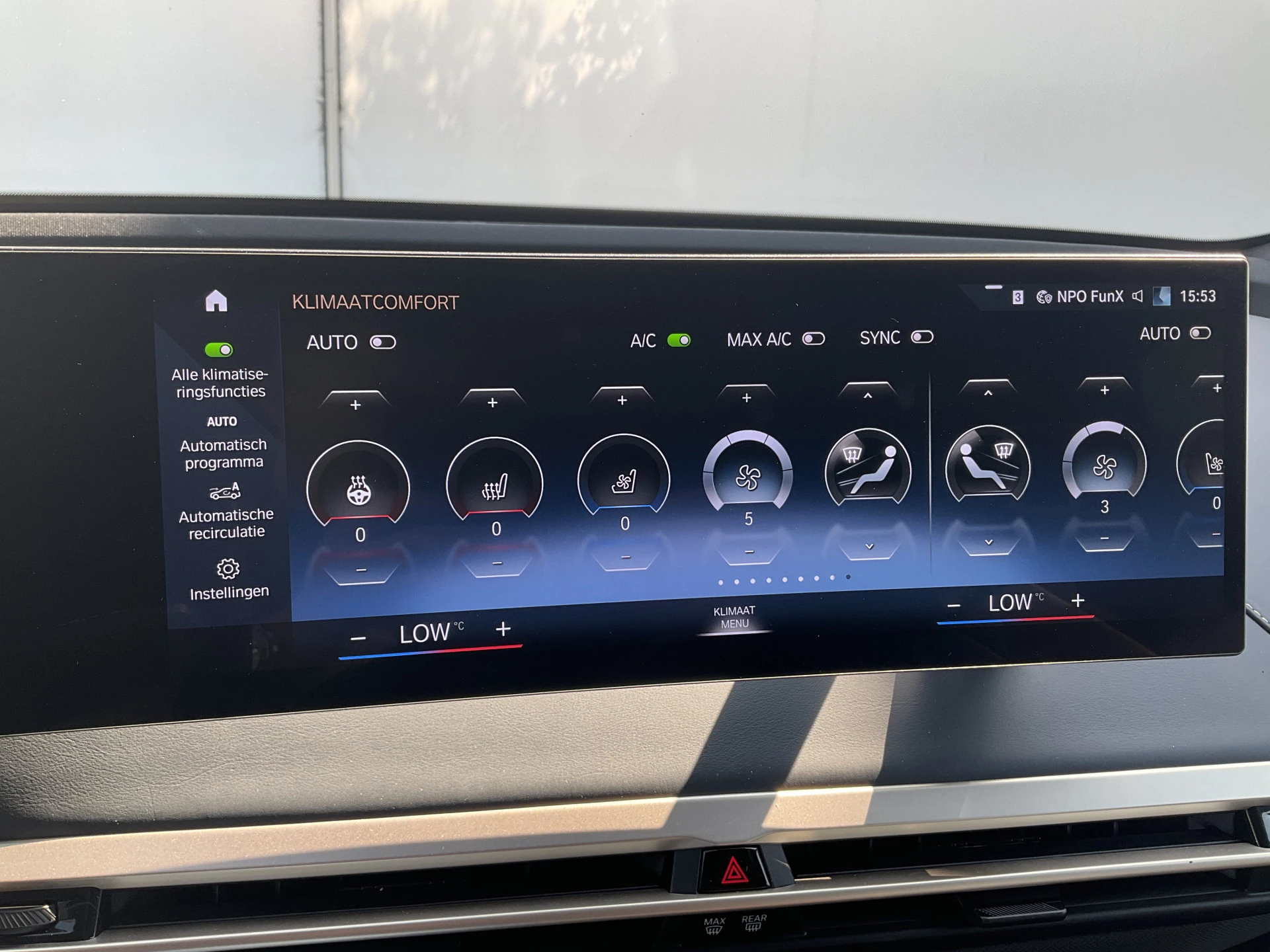 Hoofdafbeelding BMW iX