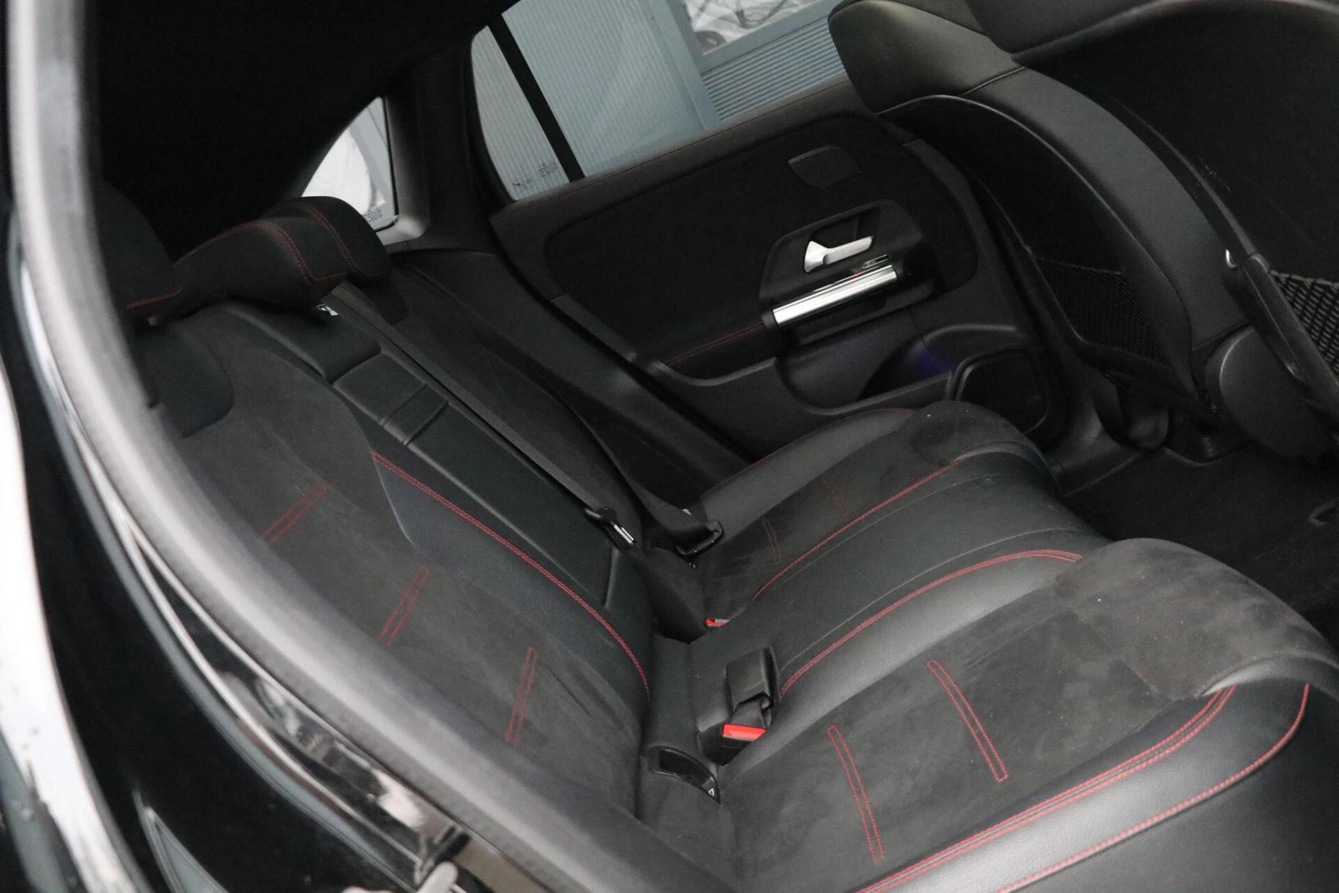 Hoofdafbeelding Mercedes-Benz EQA