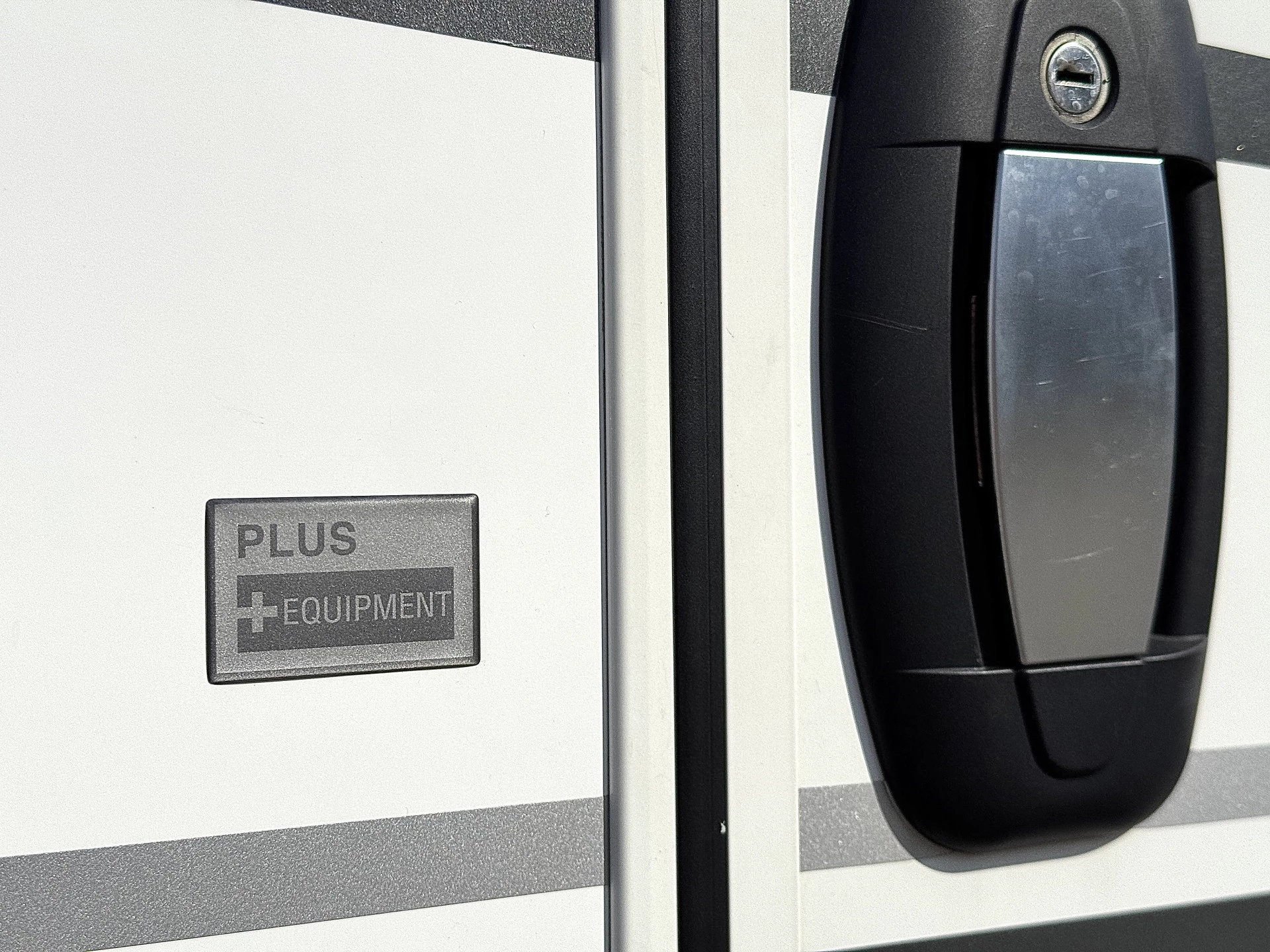 Hoofdafbeelding Adria CORAL 670 SL