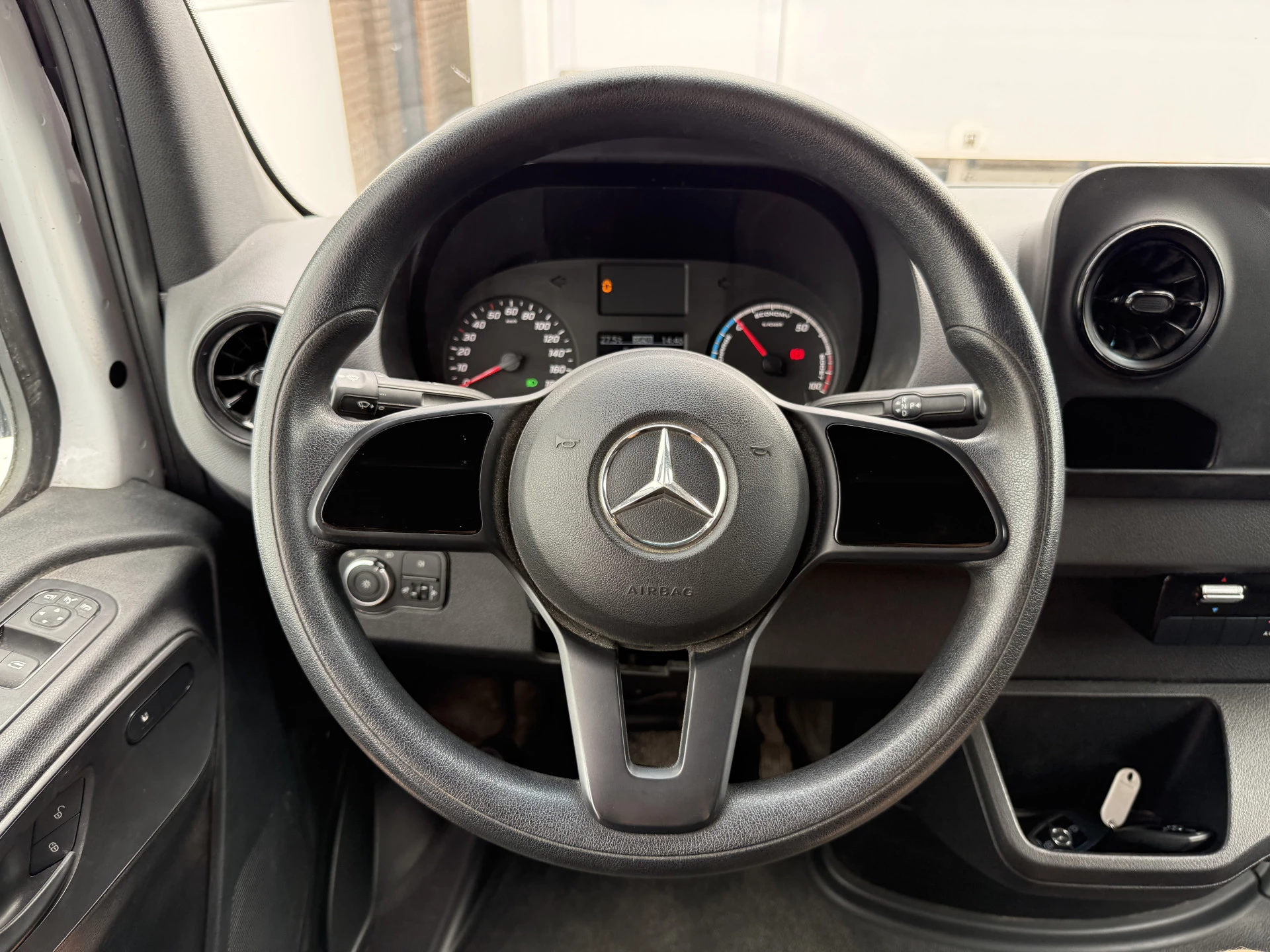 Hoofdafbeelding Mercedes-Benz eSprinter