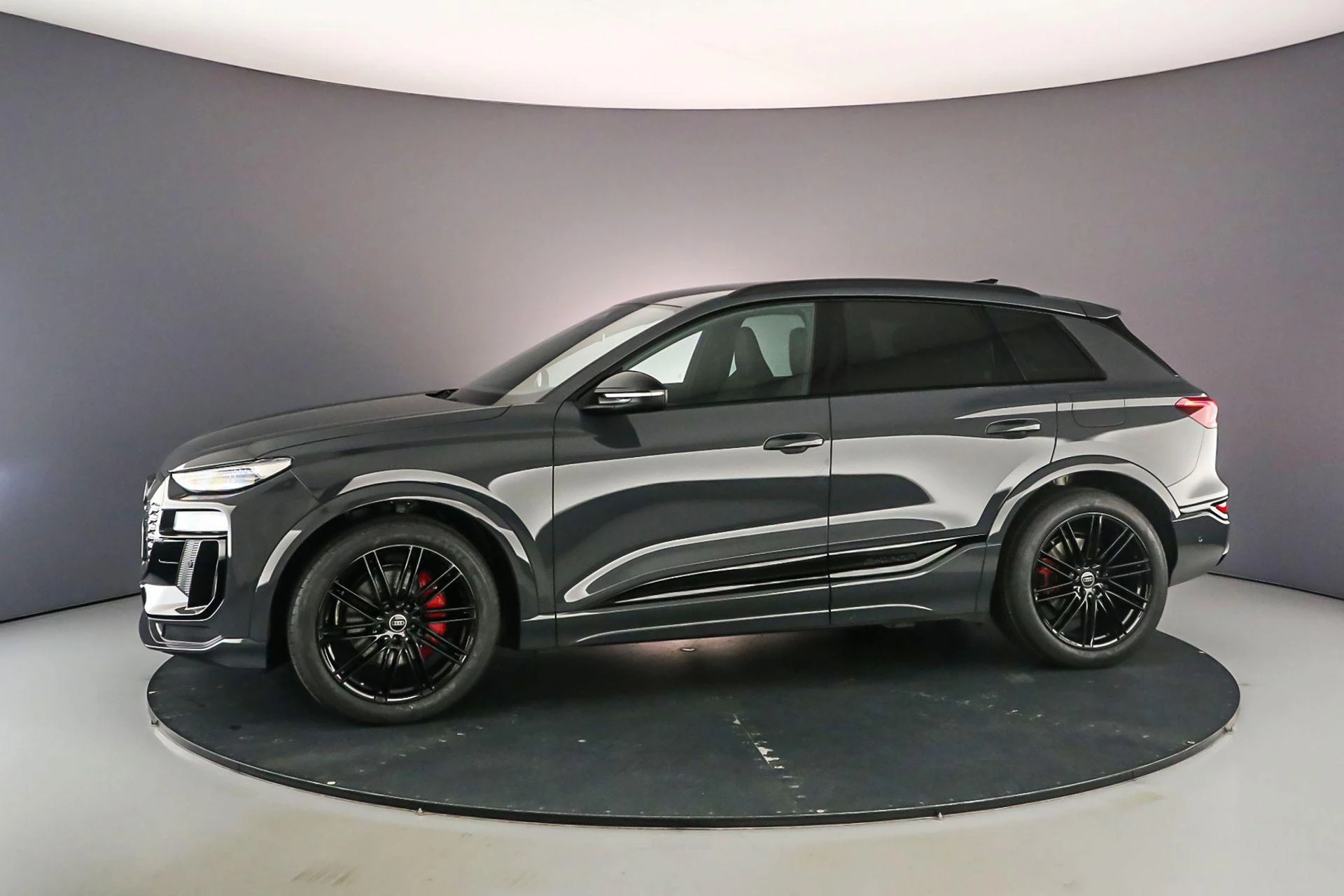 Hoofdafbeelding Audi Q6 e-tron