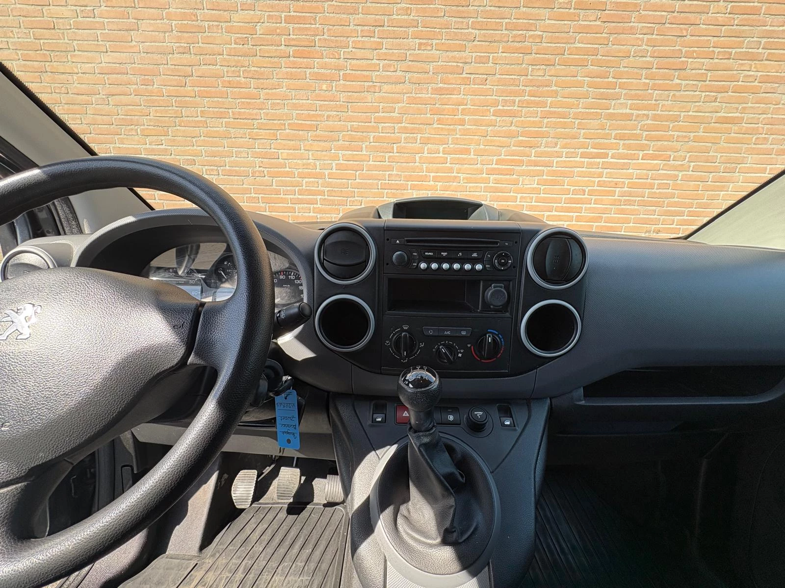 Hoofdafbeelding Peugeot Partner