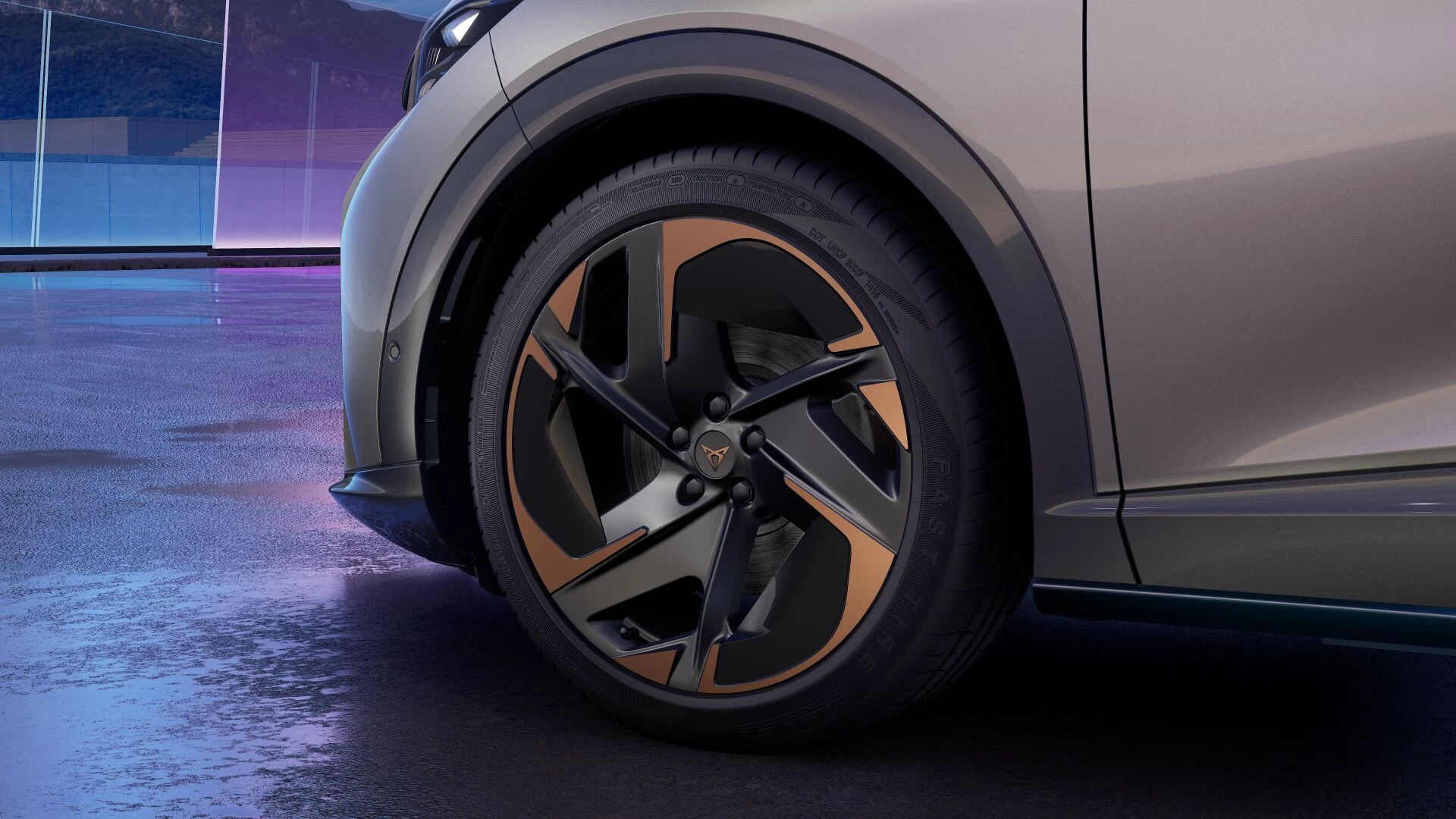 Hoofdafbeelding CUPRA Tavascan