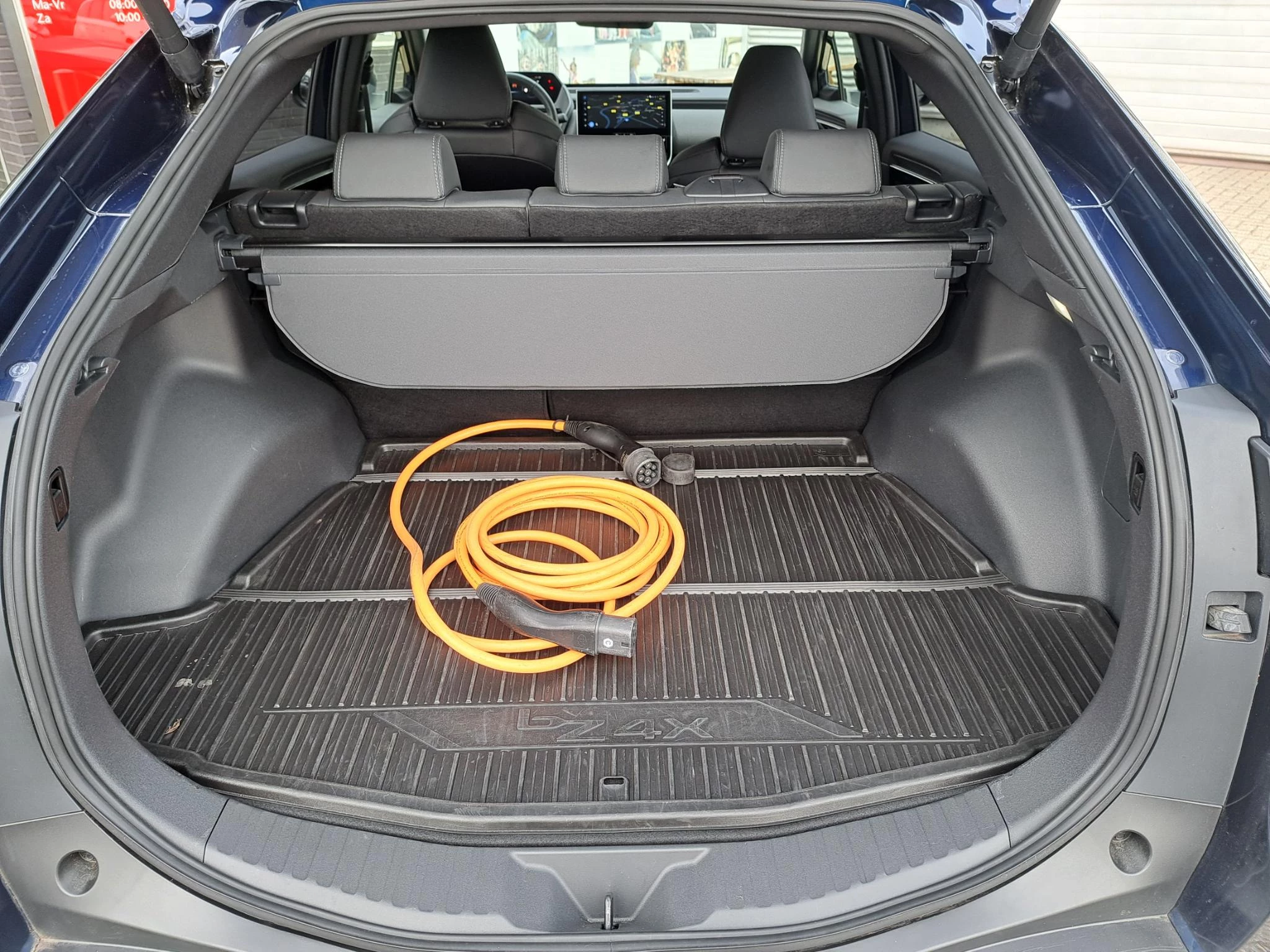 Hoofdafbeelding Toyota bZ4X