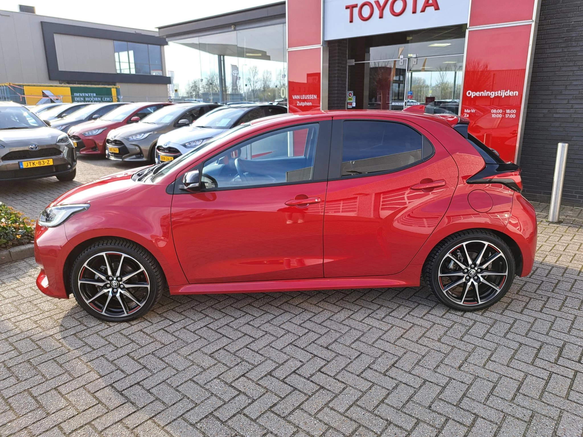 Hoofdafbeelding Toyota Yaris